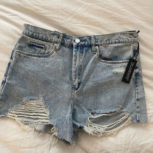 NWT Blank NYC “Barrow” high rise cut off distressed denim shorts Size 31